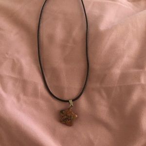 Natural stone pendant and chain